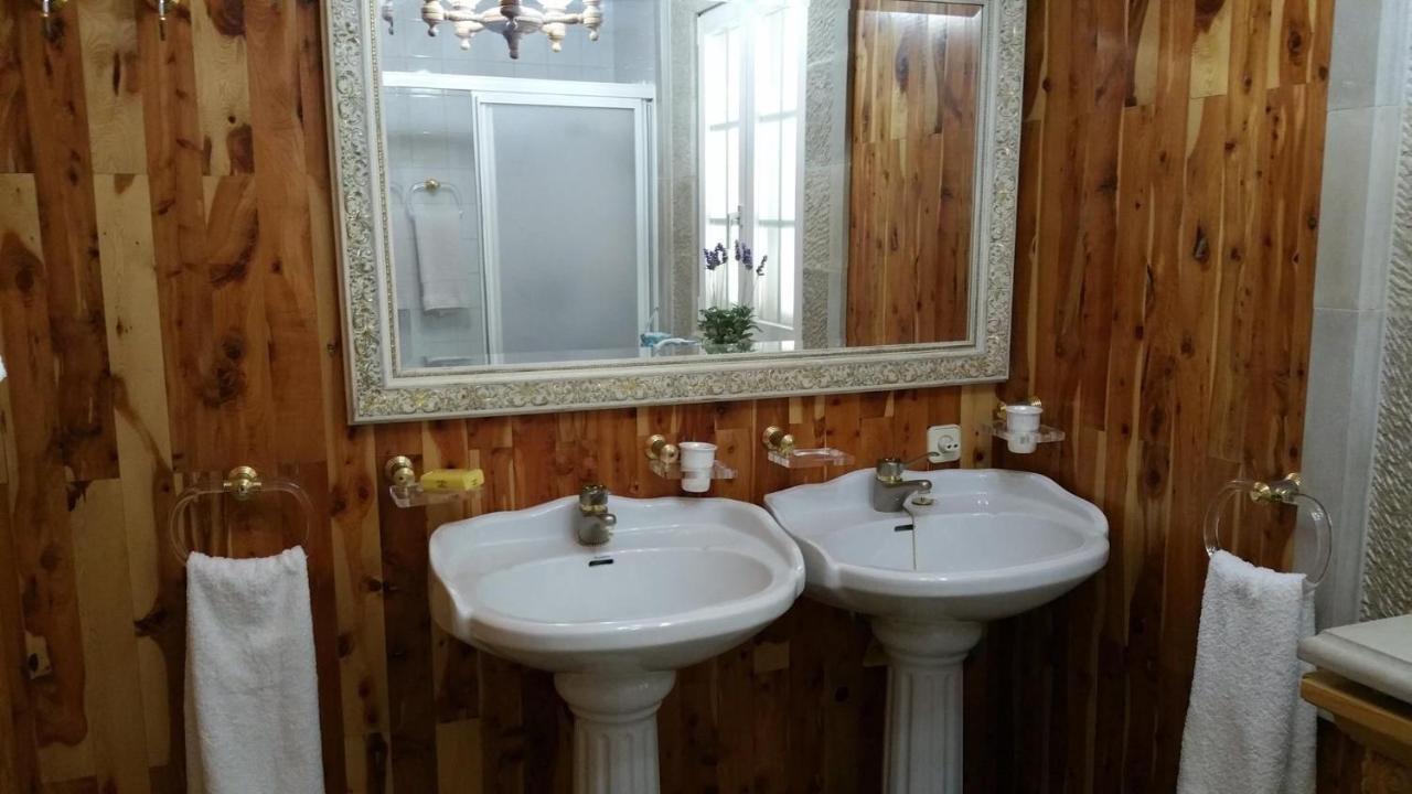 Gallart - Turistico Rural La Pobla de Cervoles Dış mekan fotoğraf